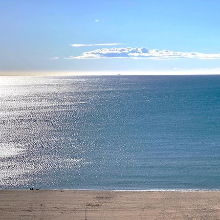Penthouse On The Beach Empuriabrava Exterior photo